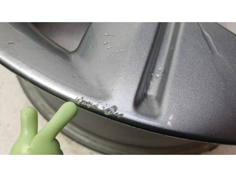 Recambio de llanta para hyundai kona (os, ose, osi) 1.6 gdi hybrid referencia OEM IAM 52910DF100  
