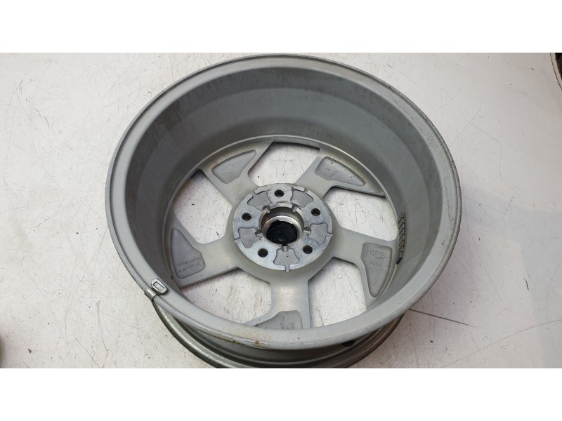 Recambio de llanta para hyundai kona (os, ose, osi) 1.6 gdi hybrid referencia OEM IAM 52910DF100  
