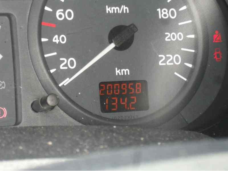 kia cerato del año 2004