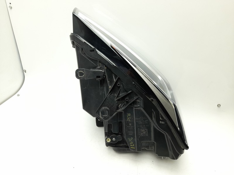 Recambio de faro derecho para audi q2 (gab, gag) 30 tdi referencia OEM IAM 81A941012C  