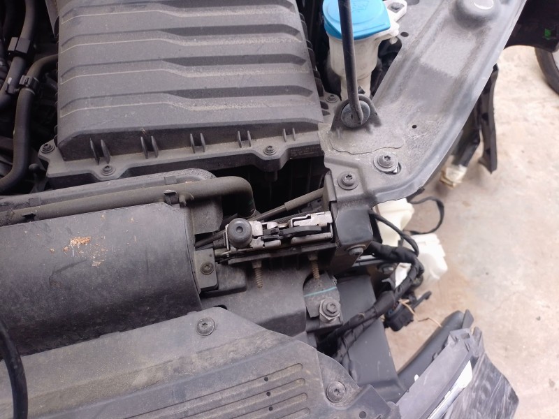 Recambio de cerradura capo para volkswagen taigo (cs1) 1.0 tsi referencia OEM IAM   