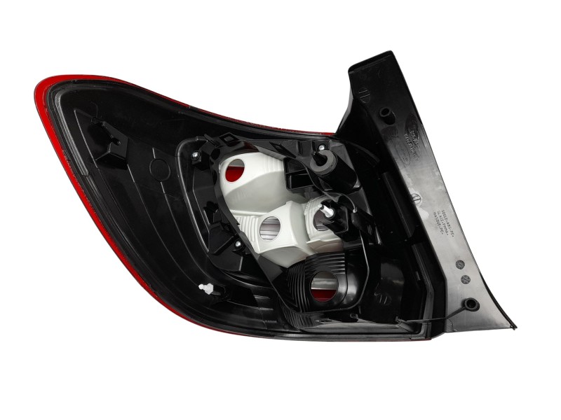 Recambio de piloto trasero derecho para dacia sandero referencia OEM IAM 265506669R 103F08570770 DA2244153