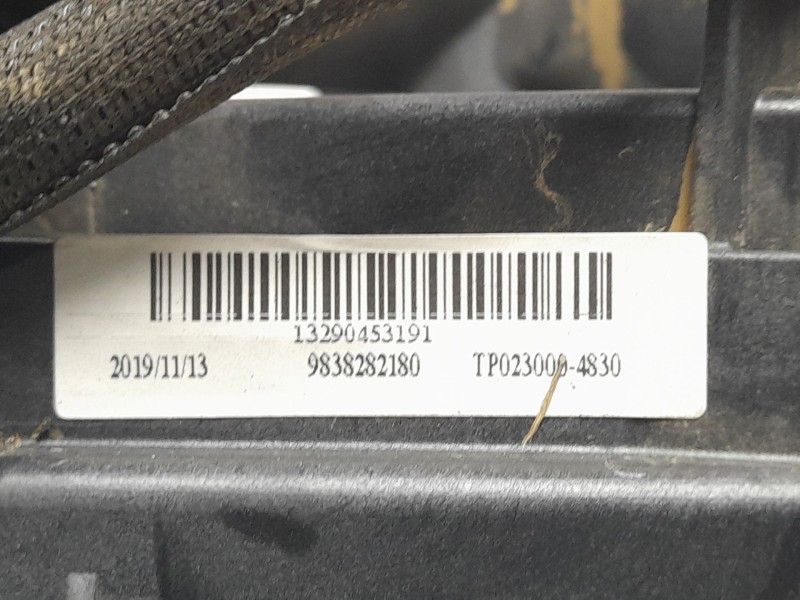 Recambio de electroventilador para ds ds 3 / ds 3 crossback (ur_, uc_, uj_) 1.5 bluehdi 100 referencia OEM IAM 9827752980  EVF71