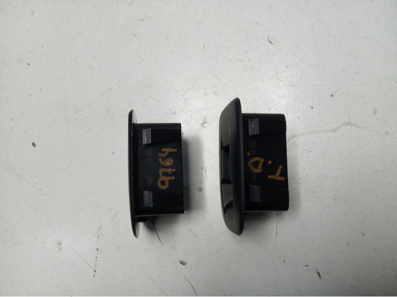 Recambio de moldura para peugeot 2008 (--.2013) active referencia OEM IAM 98242552ZD  