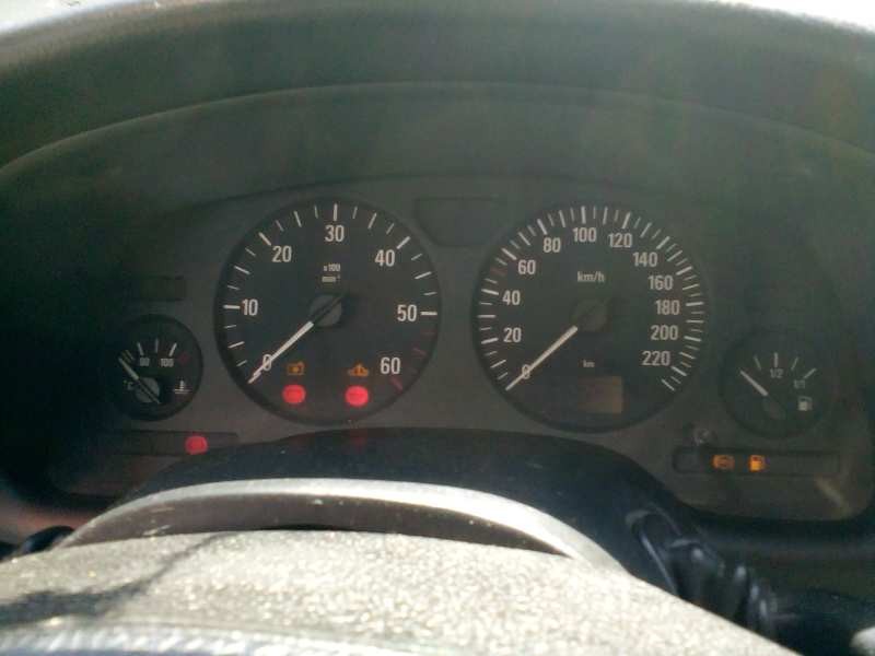 opel astra g berlina del año 2002