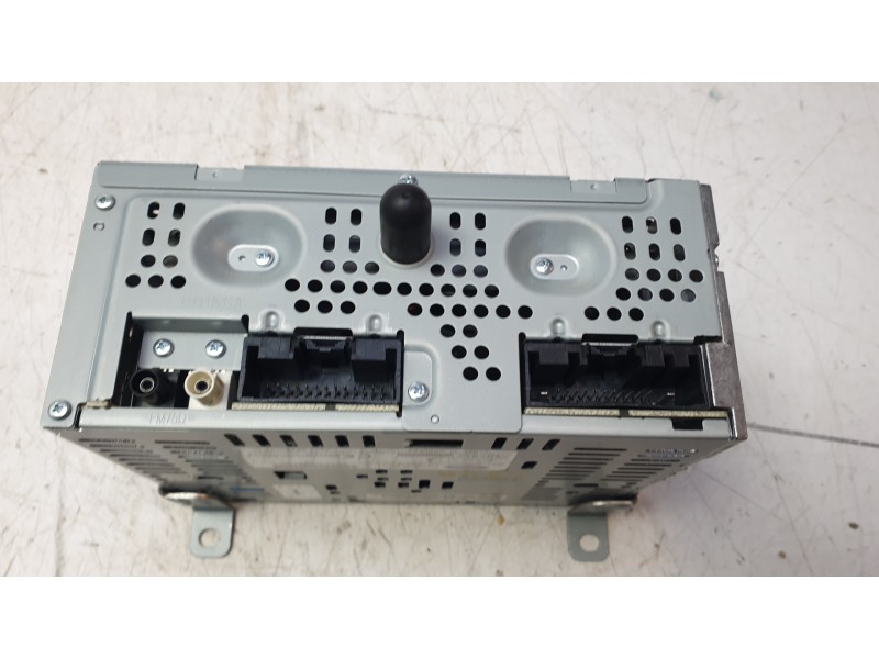 Recambio de sistema navegacion gps para ford mustang mach 1 referencia OEM IAM 2289962 2028948 