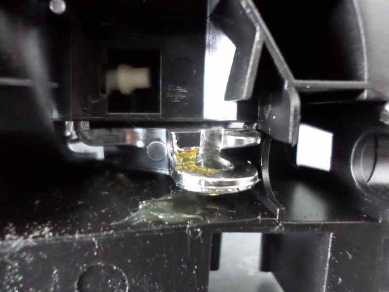 Recambio de maneta interior delantera izquierda para peugeot 207 sport referencia OEM IAM 96555518VD  