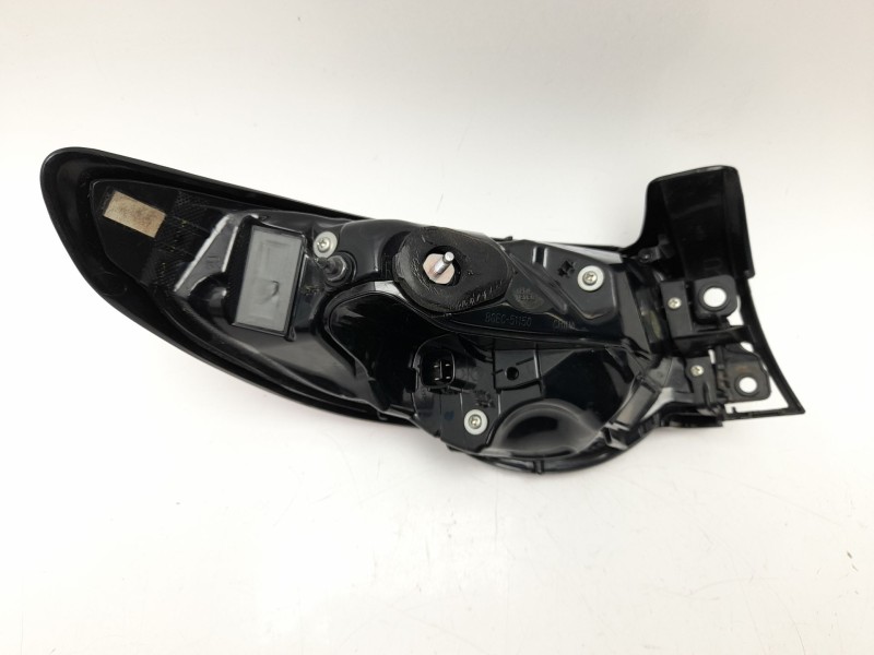 Recambio de piloto trasero derecho para mazda 3 hatchback (bp) 2.0 skyactiv-g m hybrid referencia OEM IAM BGEC51150  