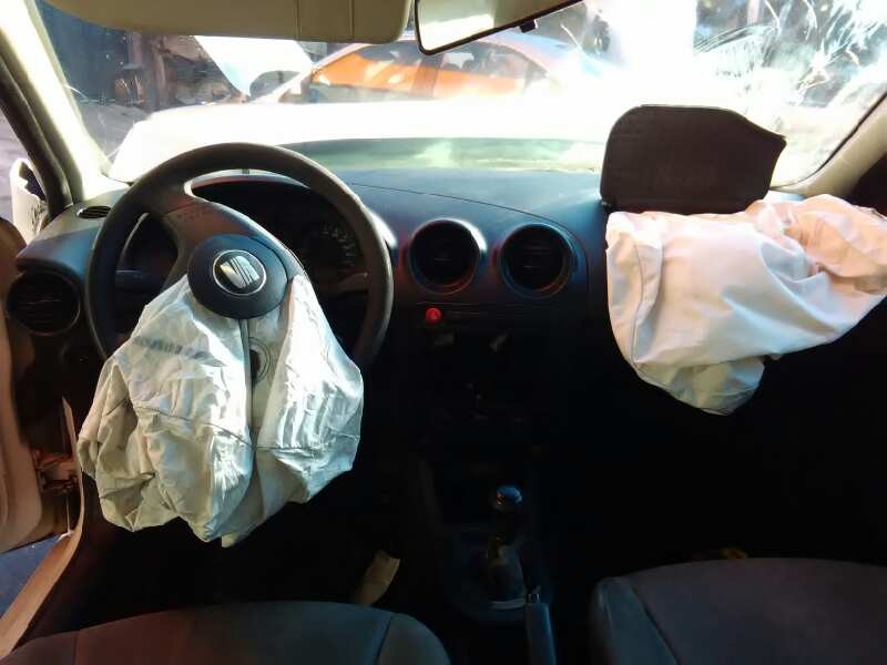 seat cordoba berlina (6l2) del año 2004