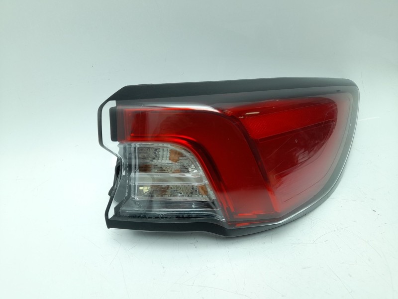 Recambio de piloto trasero derecho para ford kuga iii (dfk) 2.5 fhev referencia OEM IAM LV4B13404BF  103F10800770