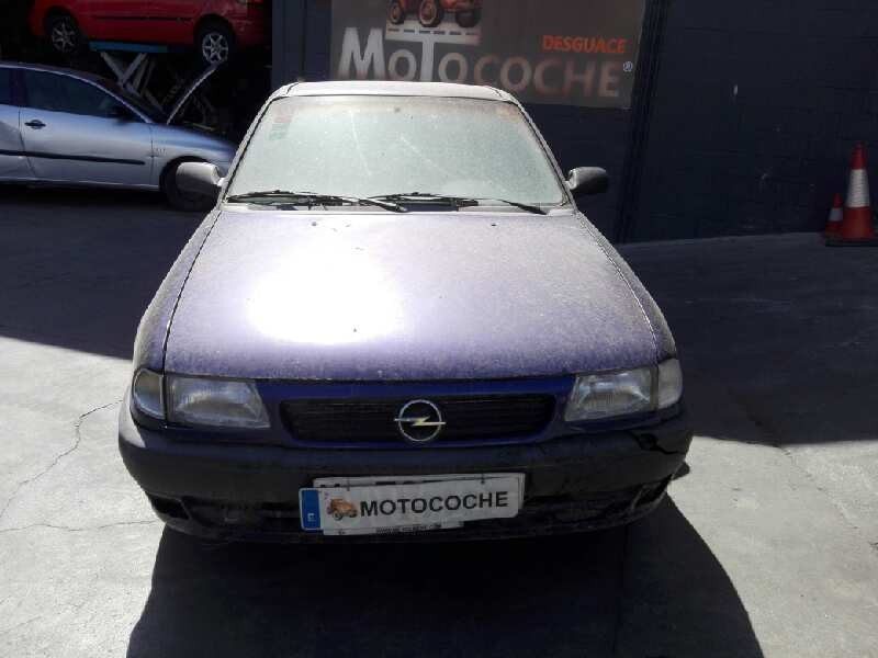 opel astra f berlina del año 1995