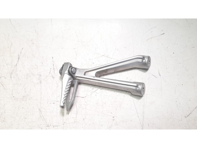 Recambio de estribo lateral para honda cbr (601cc - ) cbr 650 r (rh01) referencia OEM IAM 50750MKND50  