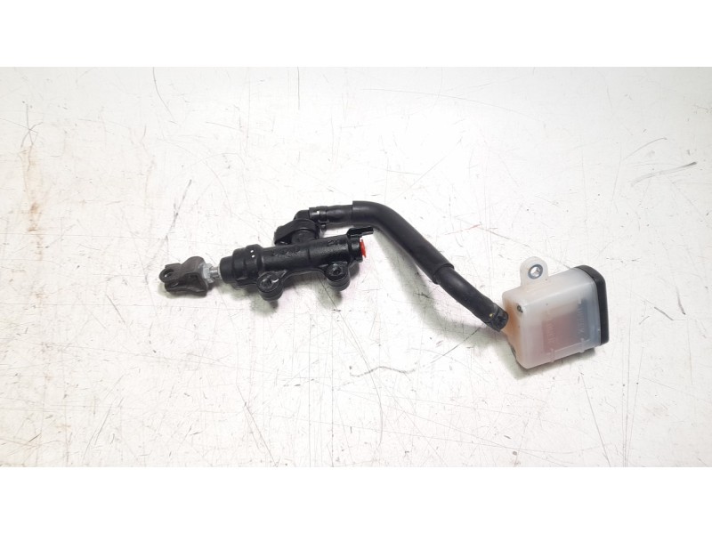 Recambio de bomba freno trasera para honda cbr (601cc - ) cbr 650 r (rh01) referencia OEM IAM 43510MKND51  