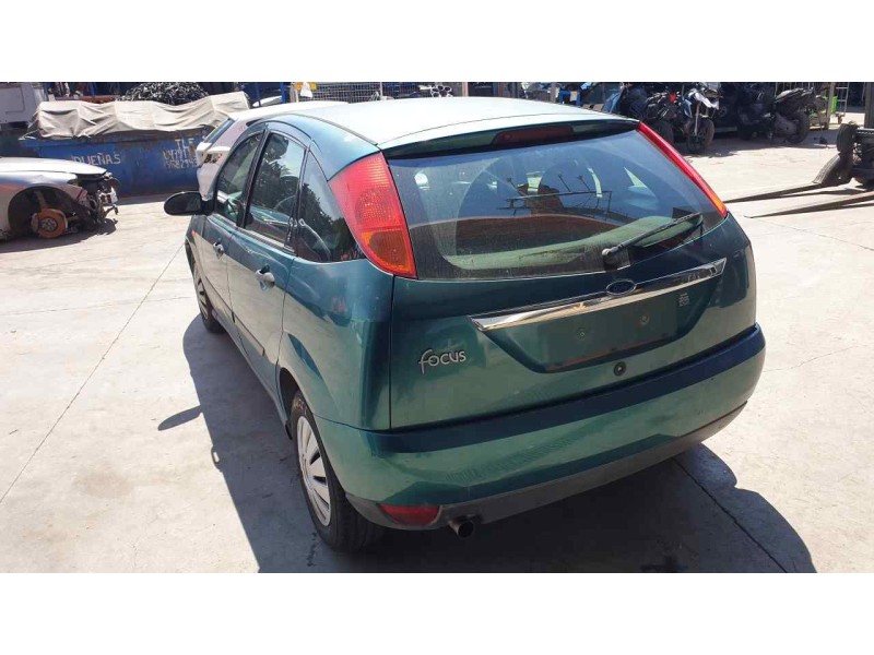 ford focus berlina (cak) del año 1999