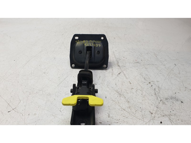 Recambio de retenedor puerta para peugeot expert autobús (v_) 1.6 bluehdi 115 referencia OEM IAM 9809831880  