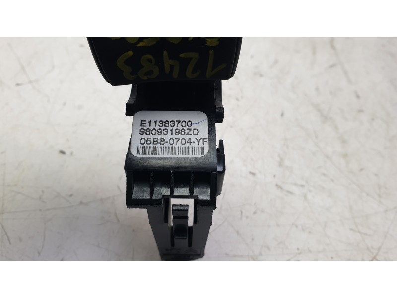 Recambio de mando control radio para peugeot expert autobús (v_) 1.6 bluehdi 115 referencia OEM IAM 98093198ZD  