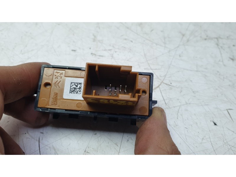 Recambio de interruptor para peugeot expert autobús (v_) 1.6 bluehdi 115 referencia OEM IAM 98088566ZD  