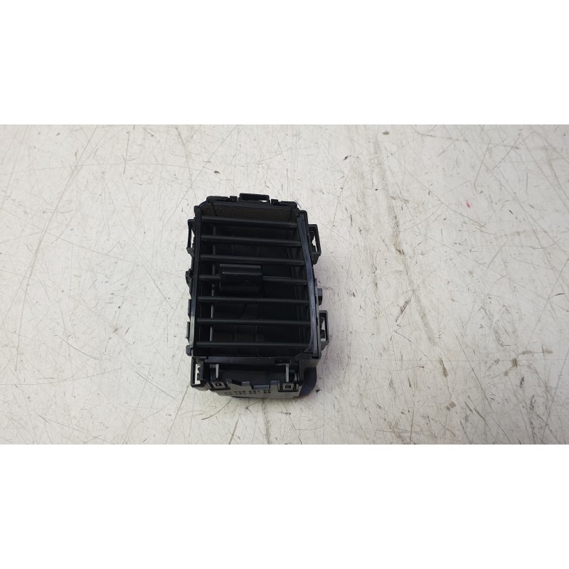 Recambio de aireador central izquierdo para peugeot expert autobús (v_) 1.6 bluehdi 115 referencia OEM IAM   