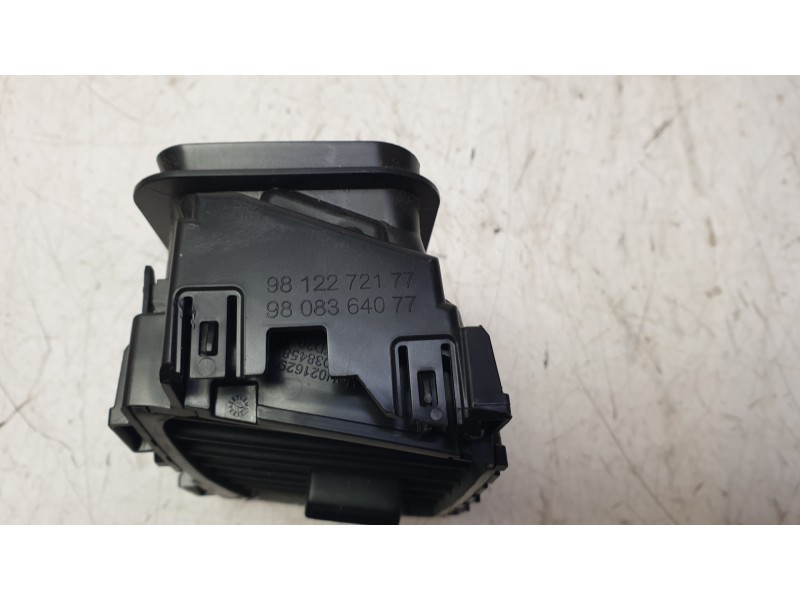 Recambio de aireador central derecho para peugeot expert autobús (v_) 1.6 bluehdi 115 referencia OEM IAM 9812272177  