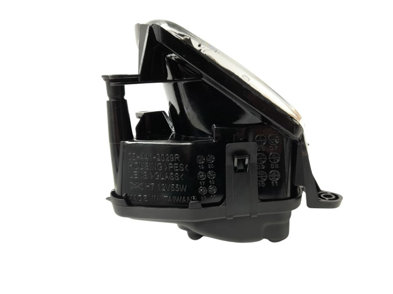 Recambio de faro antiniebla derecho para audi a3 (8p) referencia OEM IAM 8P0941700A 10102131005 10102131005/AD3204413/13122272 /