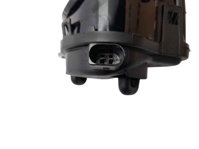 Recambio de faro antiniebla derecho para audi a3 (8p) referencia OEM IAM 8P0941700A 10102131005 10102131005/AD3204413/13122272 /