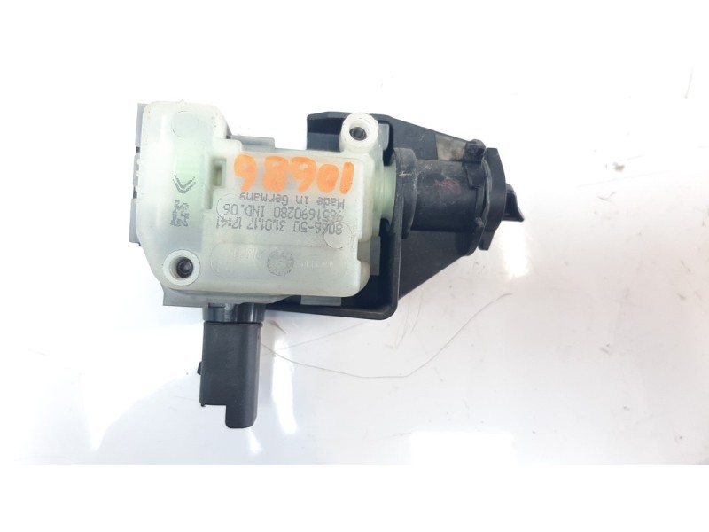 Recambio de tapa exterior combustible para citroen c4 lim. 1.2 12v e-thp referencia OEM IAM 9651690280  