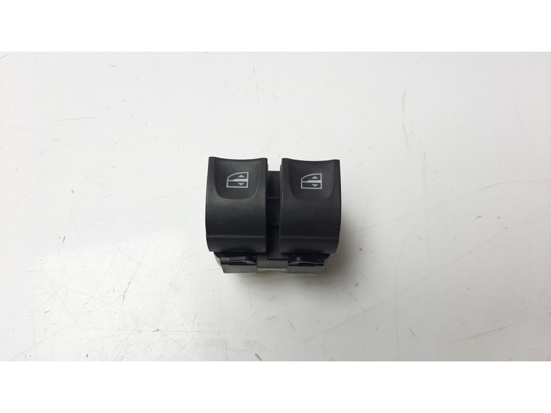 Recambio de mando elevalunas delantero izquierdo para renault clio iv zen referencia OEM IAM 254118722R IAF240017 
