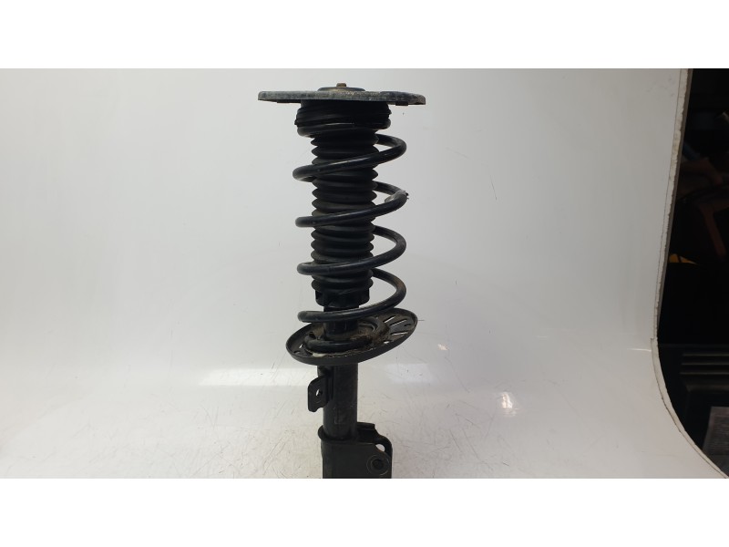 Recambio de amortiguador delantero derecho para peugeot expert autobús (v_) 1.6 bluehdi 115 referencia OEM IAM 9805519980  