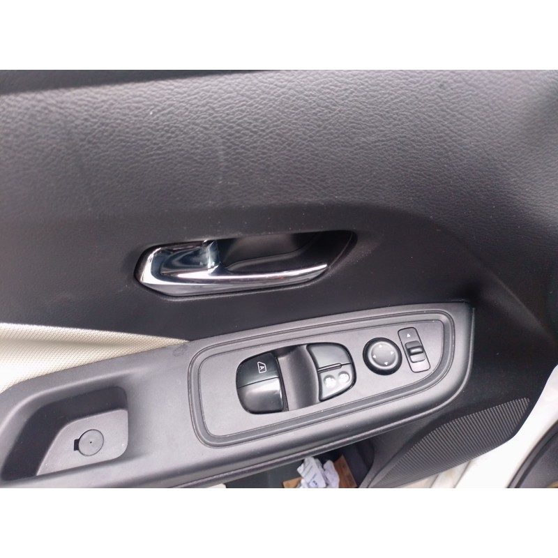Recambio de mando elevalunas delantero izquierdo para nissan micra v (k14) 0.9 ig-t referencia OEM IAM   