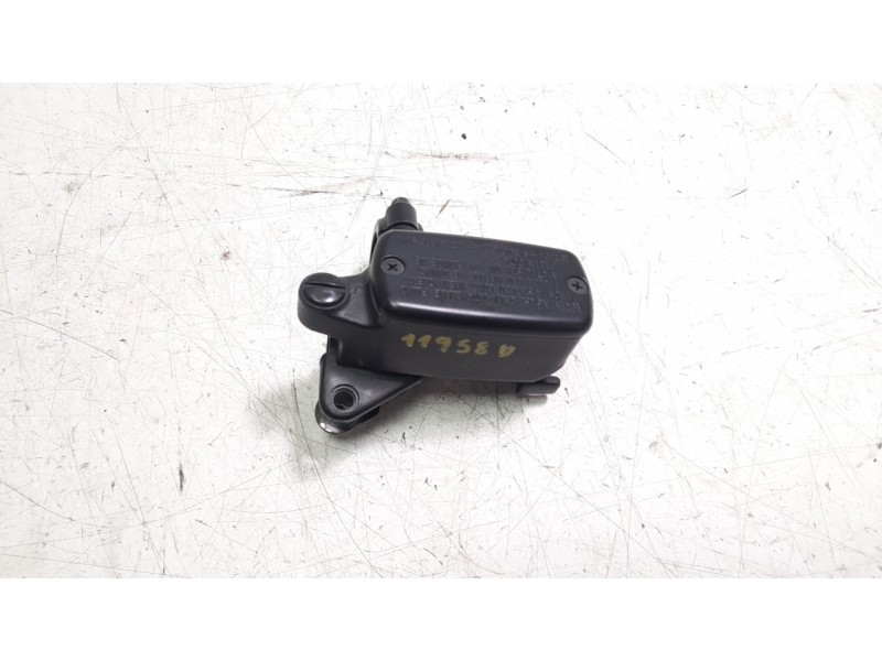 Recambio de bomba freno delantera para honda cbr 500r cbr 500 r referencia OEM IAM 53170MJWJ01  