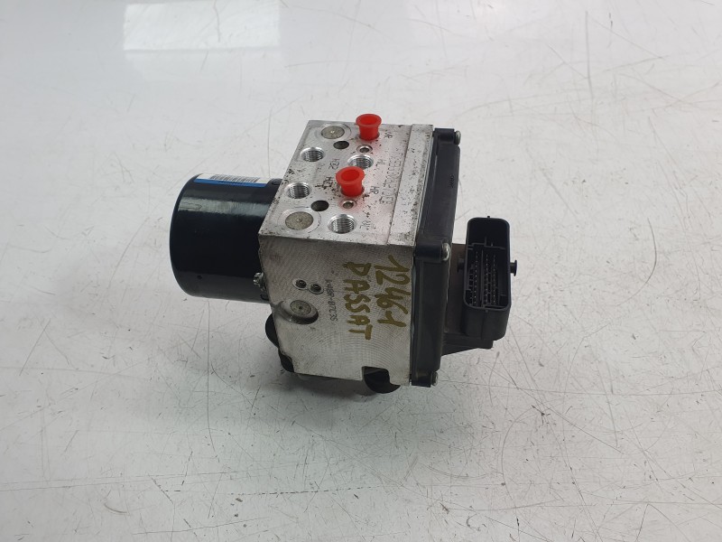 Recambio de abs para volkswagen passat b6 variant (3c5) 2.0 tdi referencia OEM IAM 3C0614095Q  