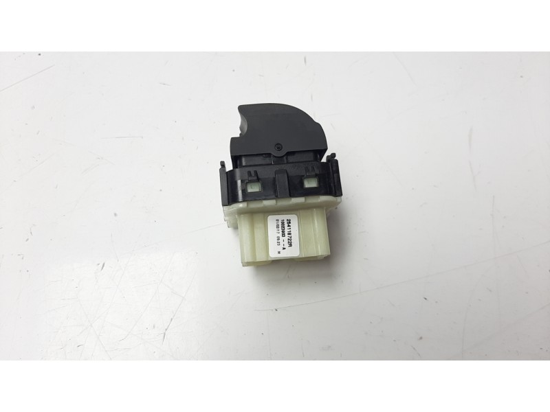 Recambio de mando elevalunas delantero izquierdo para renault clio iv zen referencia OEM IAM 254118722R IAF240017 