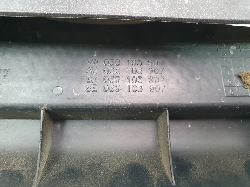 Recambio de tapa motor para volkswagen passat b6 variant (3c5) 2.0 tdi referencia OEM IAM 03G103907  