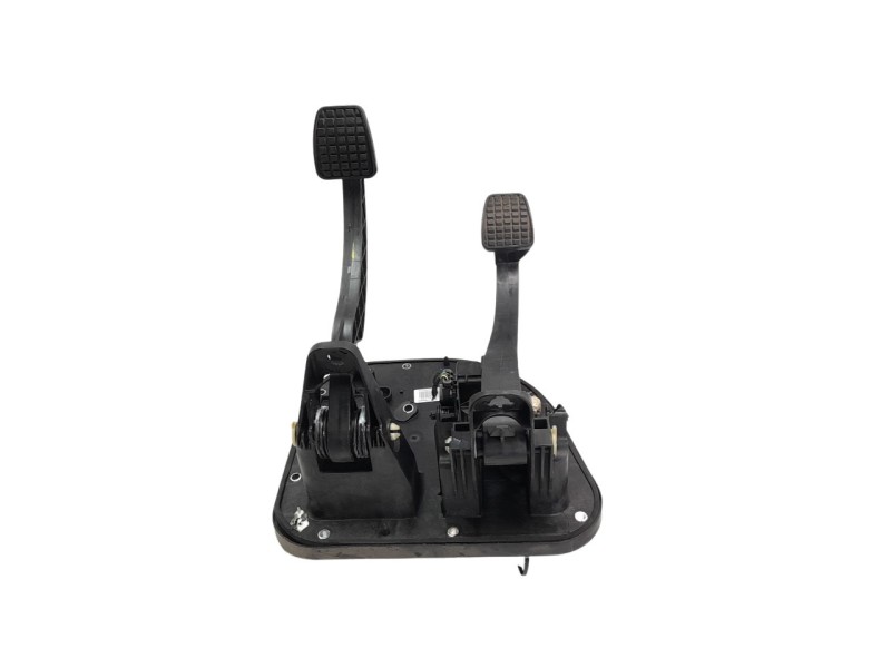Recambio de pedal freno para iveco daily furgón 2.3 diesel referencia OEM IAM 5801492032  