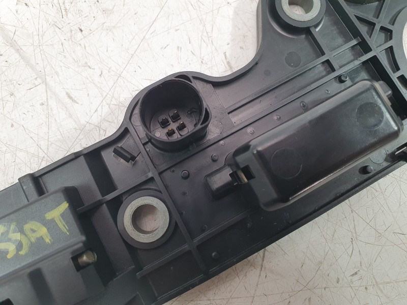 Recambio de maneta exterior maletero / porton para volkswagen passat b6 variant (3c5) 2.0 tdi referencia OEM IAM 1T0827574L  VG0