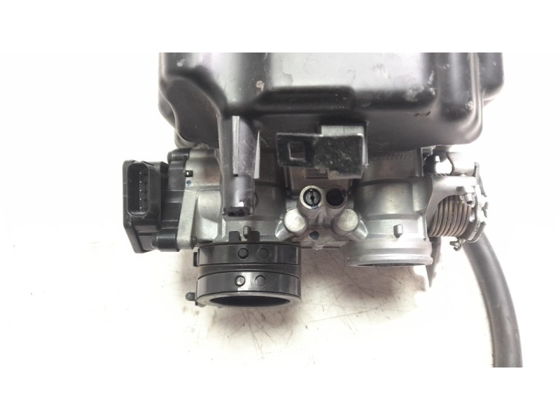 Recambio de cuerpo de inyeccion para honda cbr 500r cbr 500 r referencia OEM IAM 16400MKPD02  