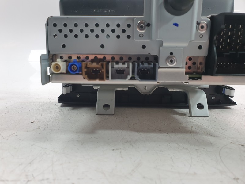 Recambio de pantalla multifuncion para mg zs suv (azs1) 1.5 vti referencia OEM IAM 11422645  