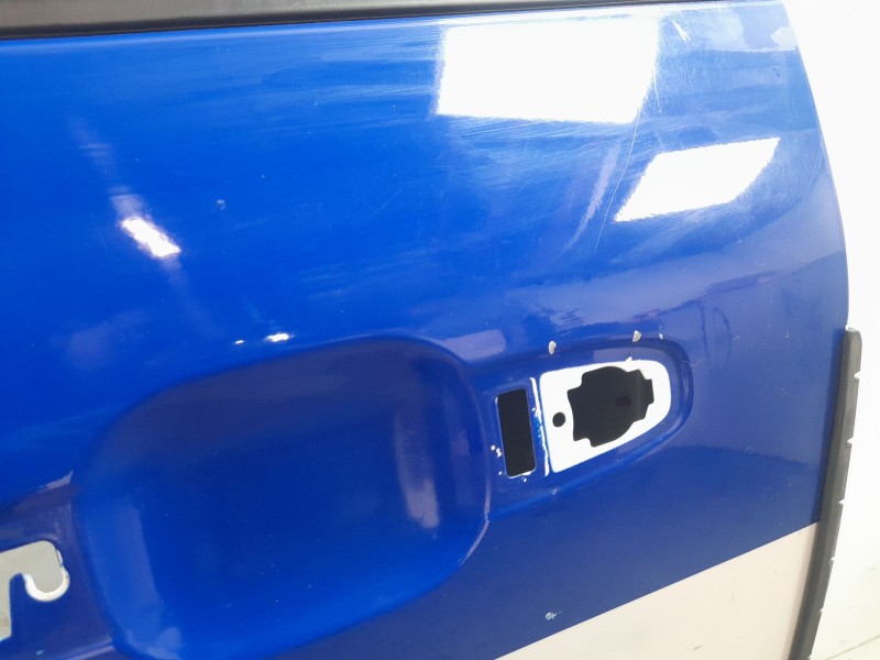Recambio de puerta delantera izquierda para ford kuga iii (dfk) 2.5 fhev referencia OEM IAM 2768433  