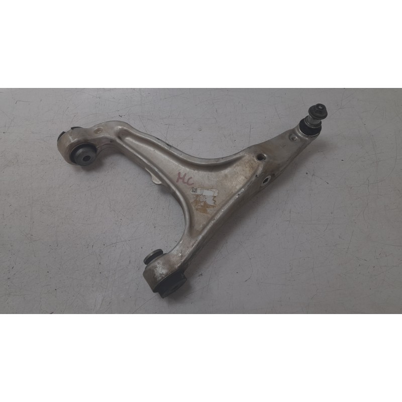 Recambio de brazo suspension inferior delantero izquierdo para maserati levante suv (m161) 3.0 d q4 referencia OEM IAM 670213730