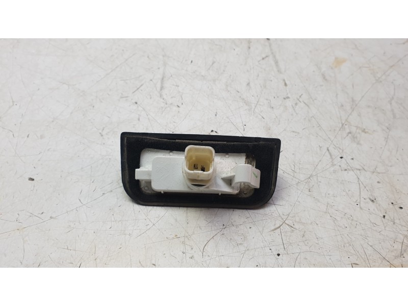 Recambio de piloto matricula para peugeot expert autobús (v_) 1.6 bluehdi 115 referencia OEM IAM 9683421680 320200053 