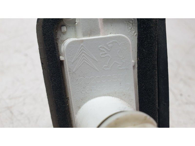 Recambio de piloto matricula para peugeot expert autobús (v_) 1.6 bluehdi 115 referencia OEM IAM 9683421680 320200053 