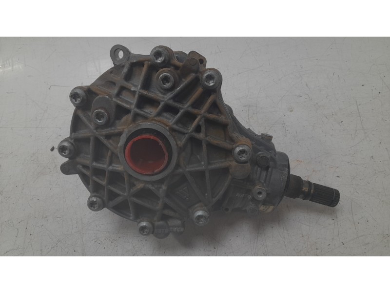 Recambio de diferencial delantero para maserati levante suv (m161) 3.0 d q4 referencia OEM IAM 670033029  