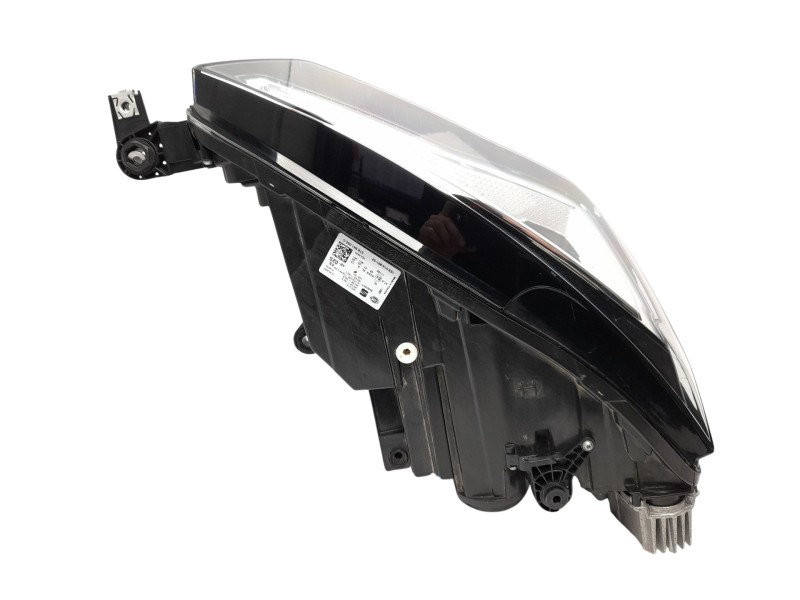 Recambio de faro derecho para seat ateca (kh7, khp) 1.5 tsi referencia OEM IAM 576941032C  