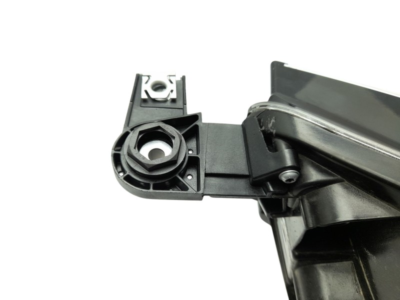 Recambio de faro derecho para seat ateca (kh7, khp) 1.5 tsi referencia OEM IAM 576941032C  