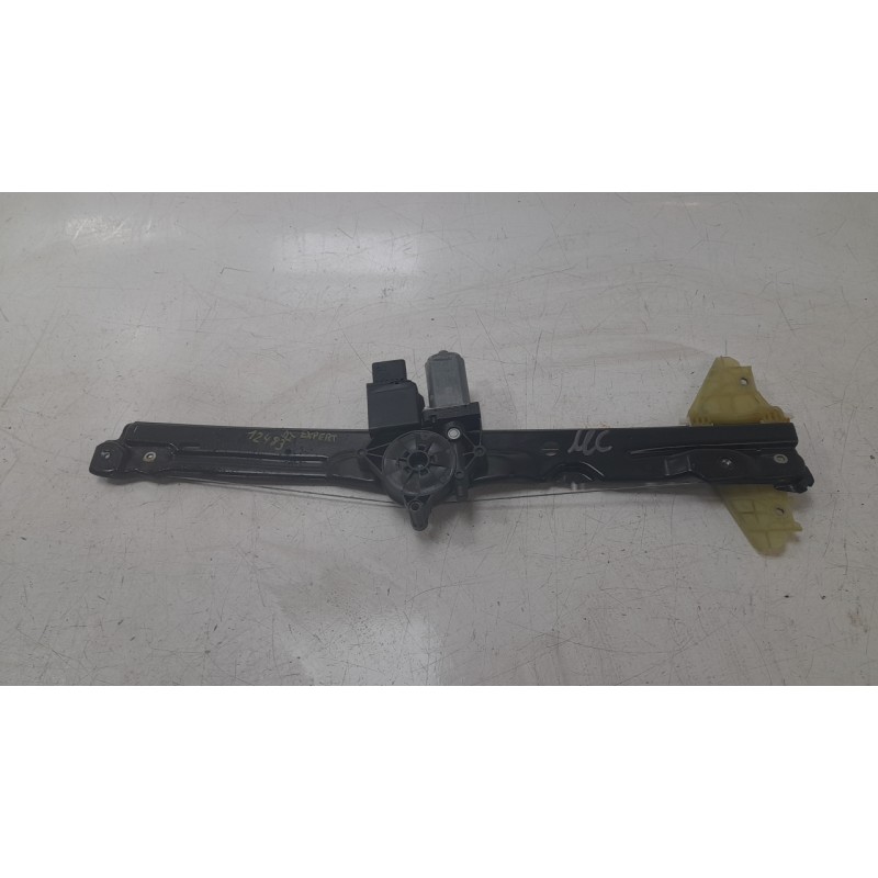 Recambio de elevalunas delantero izquierdo para peugeot expert autobús (v_) 1.6 bluehdi 115 referencia OEM IAM 9808388580  10607