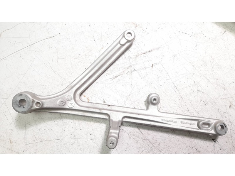 Recambio de soporte motor izquierdo para ktm 1290 super adventure wh 1290 super adventure wh referencia OEM IAM   