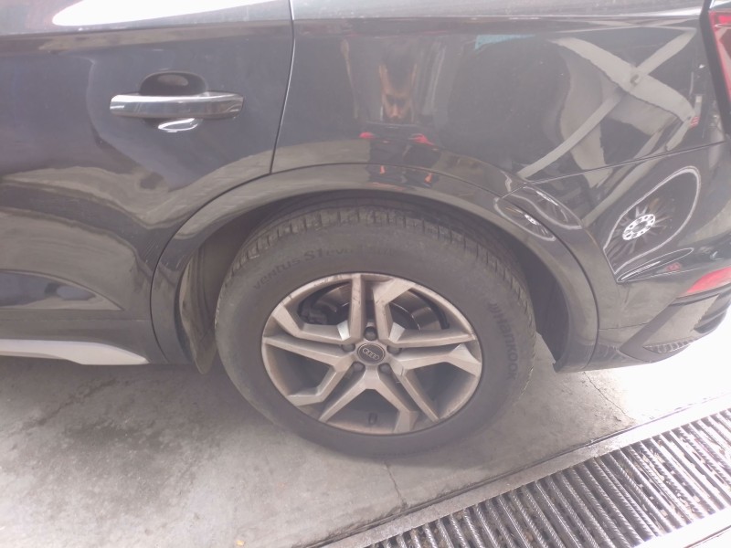 Recambio de aletin trasero izquierdo para audi q5 sportback (fyt) 35 tdi referencia OEM IAM   