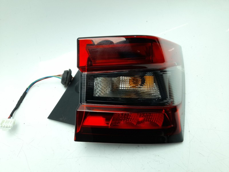 Recambio de piloto trasero derecho para nissan juke (f16_) dig-t 117 referencia OEM IAM 265506PA1B  