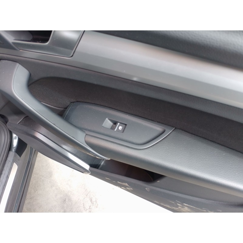 Recambio de mando elevalunas delantero derecho para audi q5 sportback (fyt) 35 tdi referencia OEM IAM   