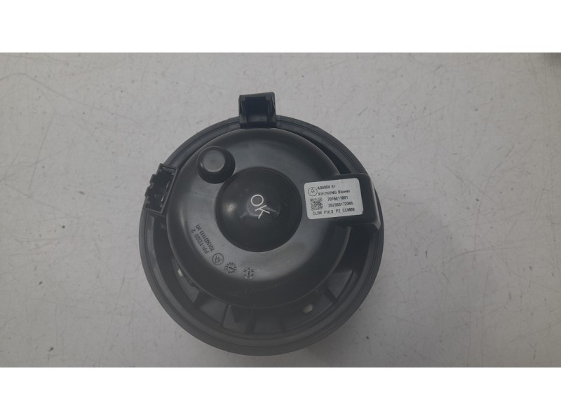 Recambio de ventilador calefaccion para opel corsa f (p2jo) 1.2 (68) referencia OEM IAM 9833380480  VHF080007CP